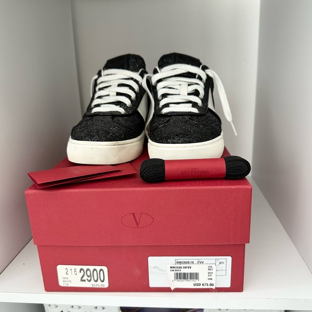EUC Valentino Garavani Glitter Rockstud Lace Up Sneakers BLACK  37.5  FLY CREW - Picture 3 of 13